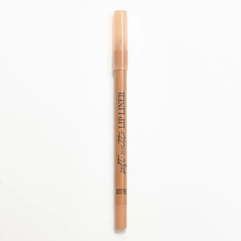 Lip Liner Giner Snap made by In the style