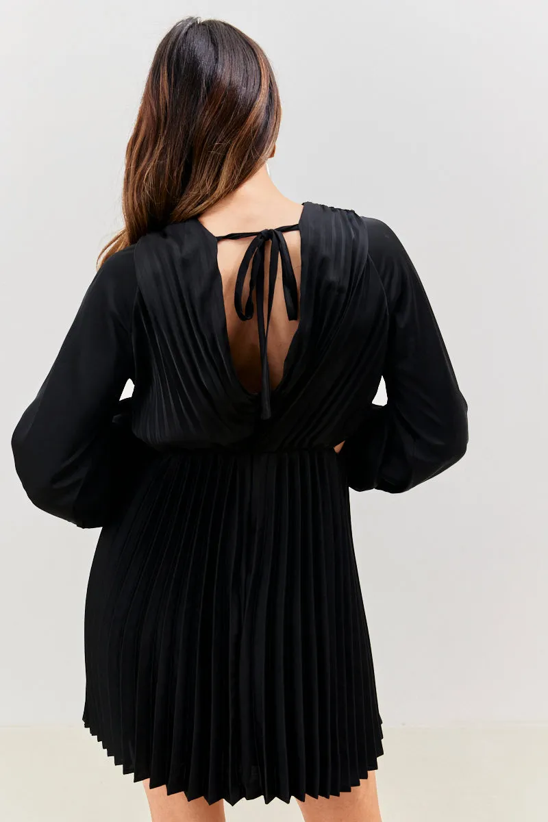 Satin Pleated Cut Out Detail Mini Dress sold by Chi Chi London product image thumbnail 5