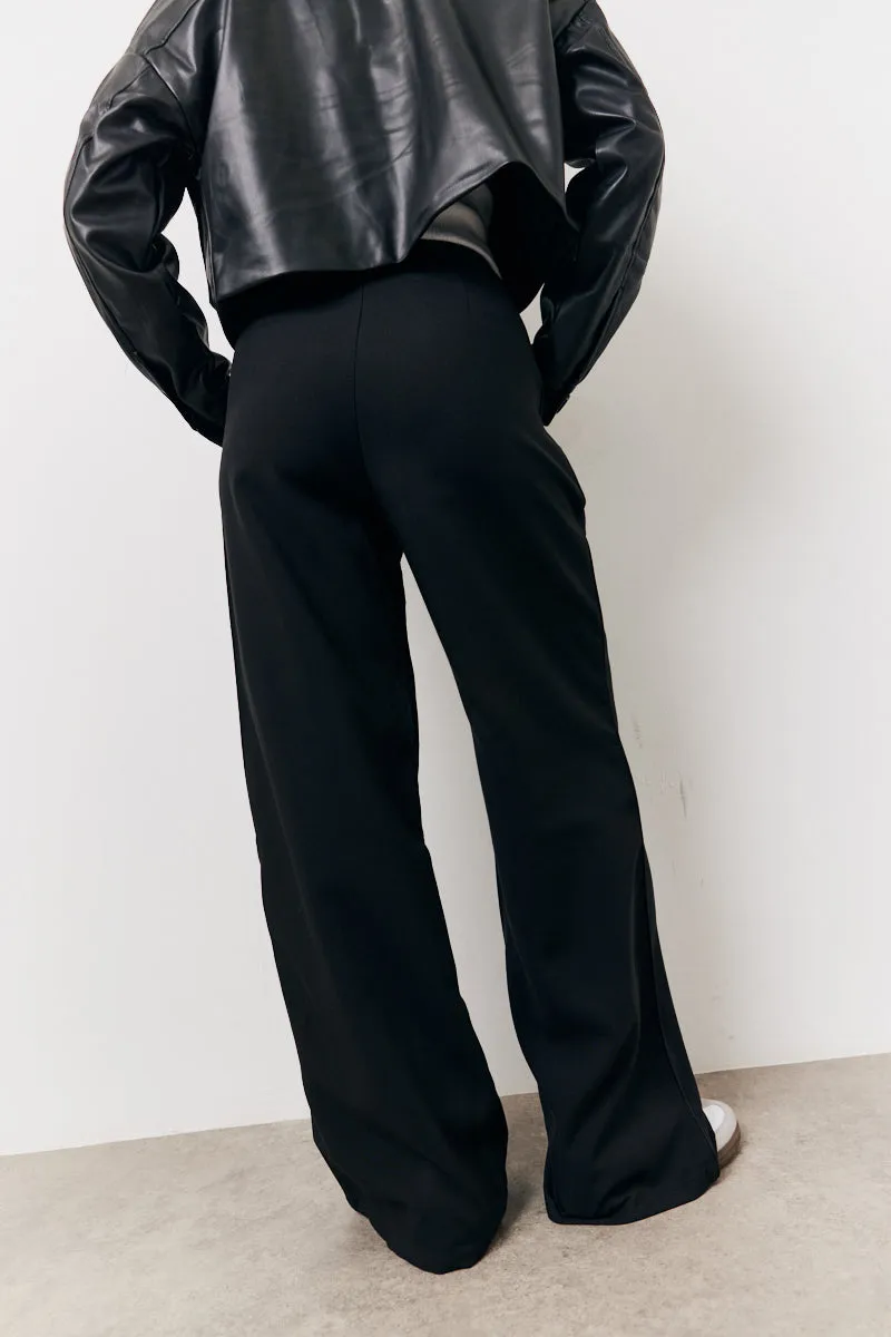 Black Tailored Wide Leg Trouser sold by Chi Chi London product image thumbnail 4