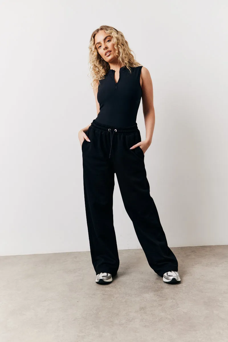 Black Built In Bra Sculpt & Control Zip Front Bodysuit sold by Chi Chi London product image thumbnail 2