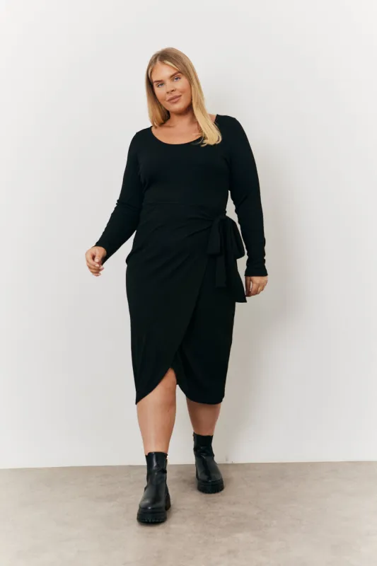 Scoop Neck Ribbed Long Sleeve Bodycon Wrap Midi Dress made by In the style