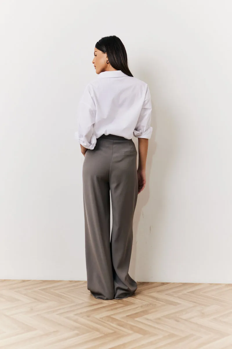 White Oversized Poplin Shirt sold by Chi Chi London product image thumbnail 4