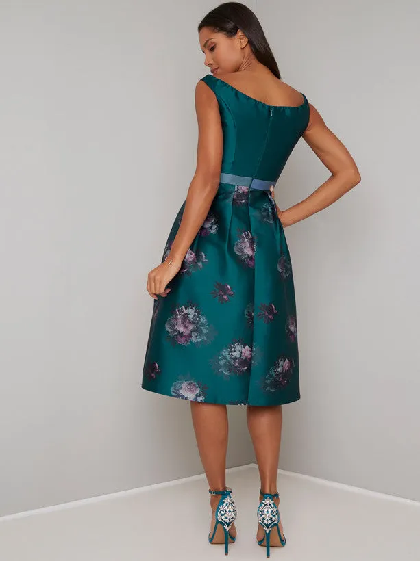 Floral Print Sleeveless Midi Dress in Green sold by Chi Chi London product image thumbnail 3