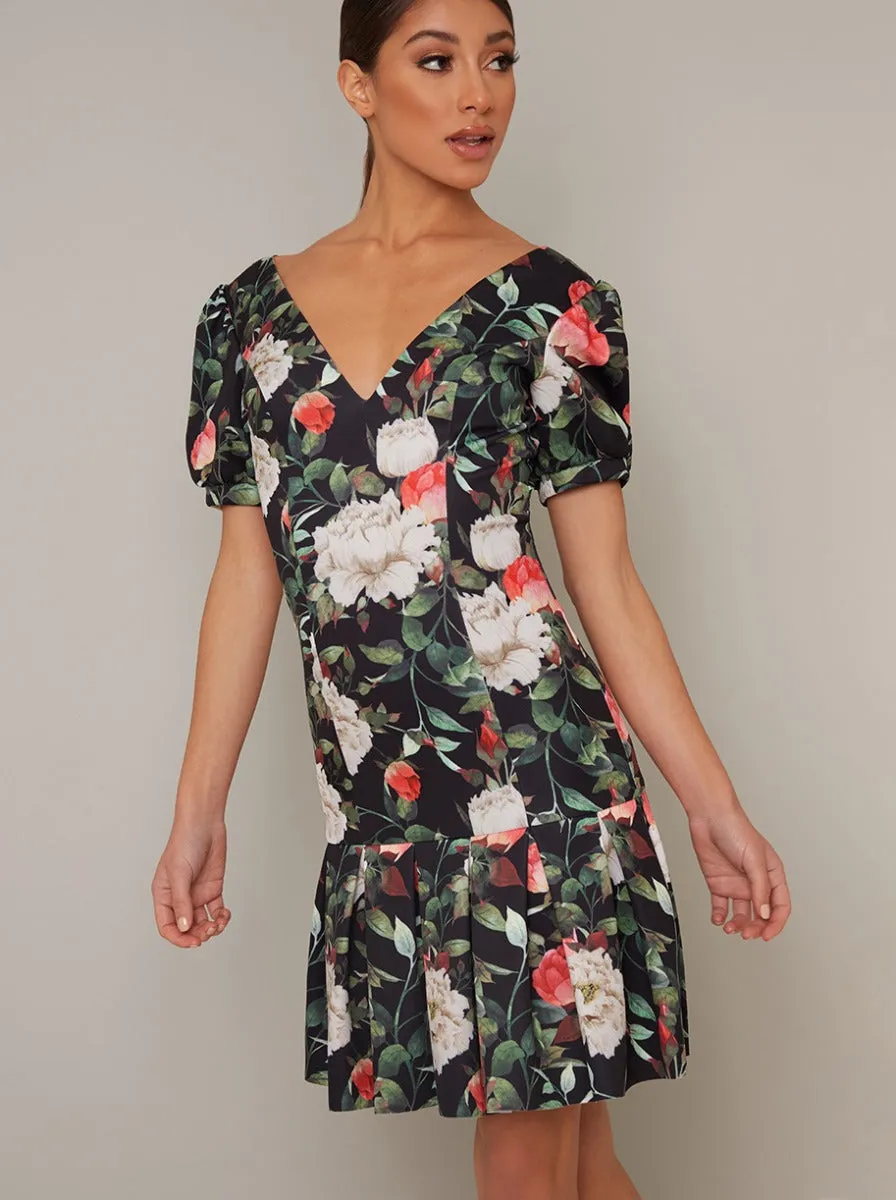 Puff Sleeved Frill Hem Print Mini Dress in Black sold by Chi Chi London product image thumbnail 2