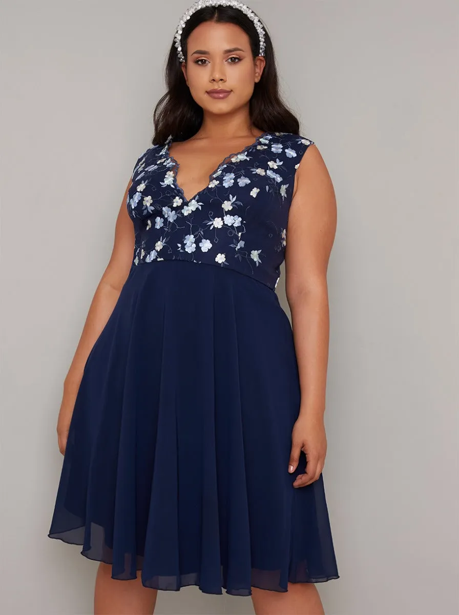 Chi Chi Curve Samar Dress sold by Chi Chi London product image thumbnail 2