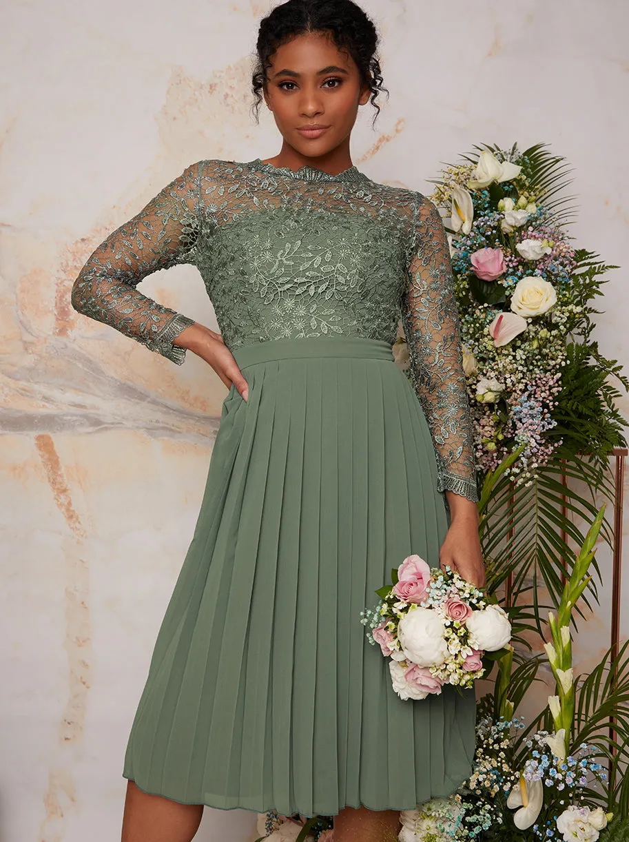 High Neck lace long Sleeve Midi Dress in Green sold by Chi Chi London product image thumbnail 5
