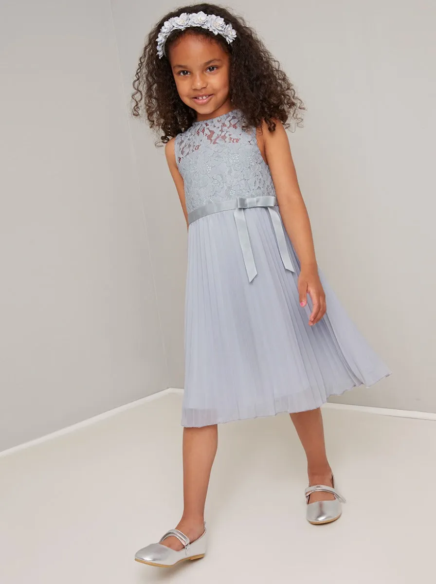 Girls Lace Bodice Pleat Midi Dress in Blue sold by Chi Chi London product image thumbnail 2