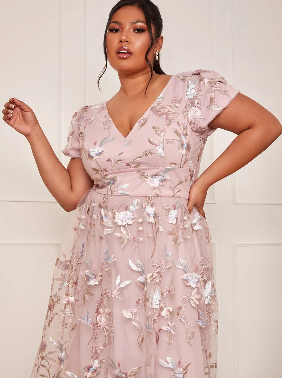 Plus Size Short Sleeve Floral Embroidered Midi Dress in Pink sold by Chi Chi London product image thumbnail 2