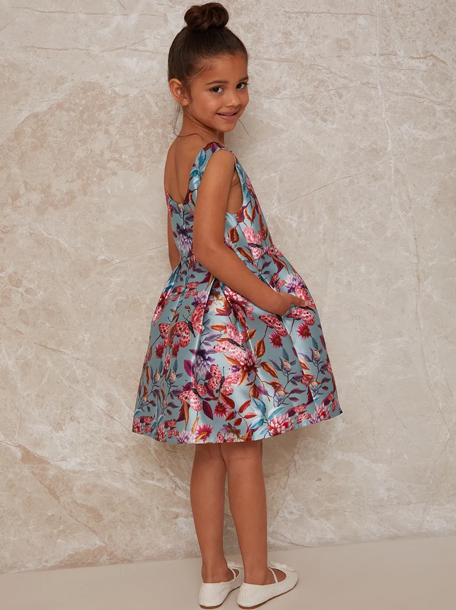 Girls Sleeveless Floral Print Pleated Dress in Green sold by Chi Chi London product image thumbnail 2