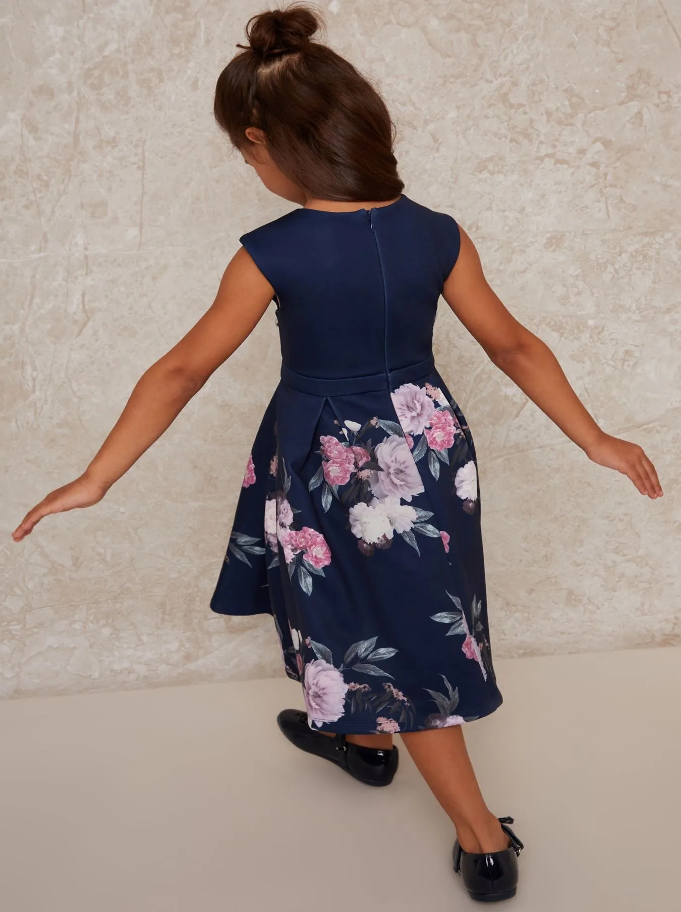 Girls Sleeveless Floral Midi Dress in Navy sold by Chi Chi London product image thumbnail 2