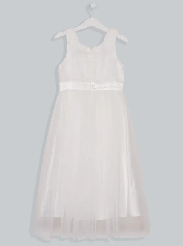 Girls 3D Floral Detail Dress in White sold by Chi Chi London product image thumbnail 2