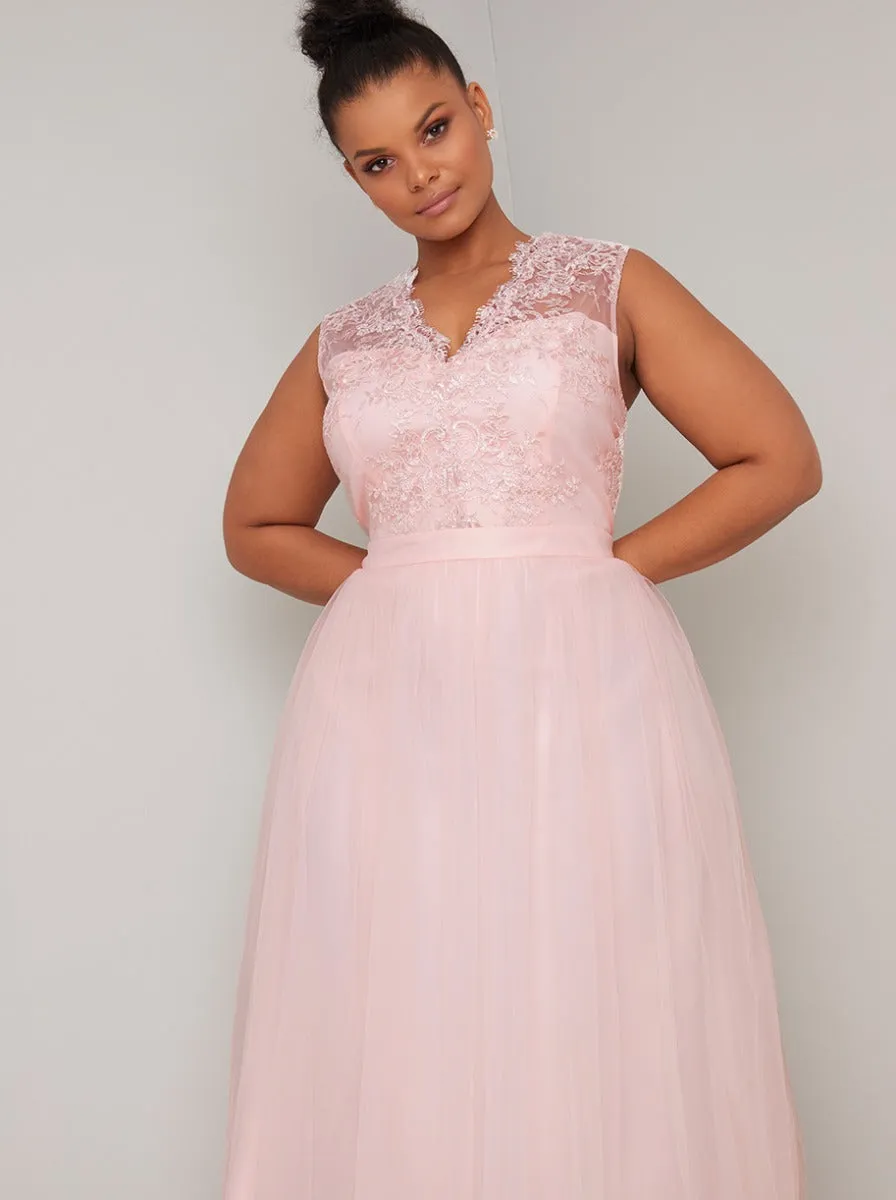 Chi Chi Curve Camilya Dress sold by Chi Chi London product image thumbnail 2