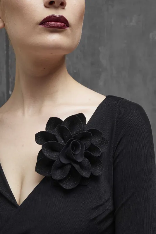 Lurex Flower Brooch sold by Chiara Boni