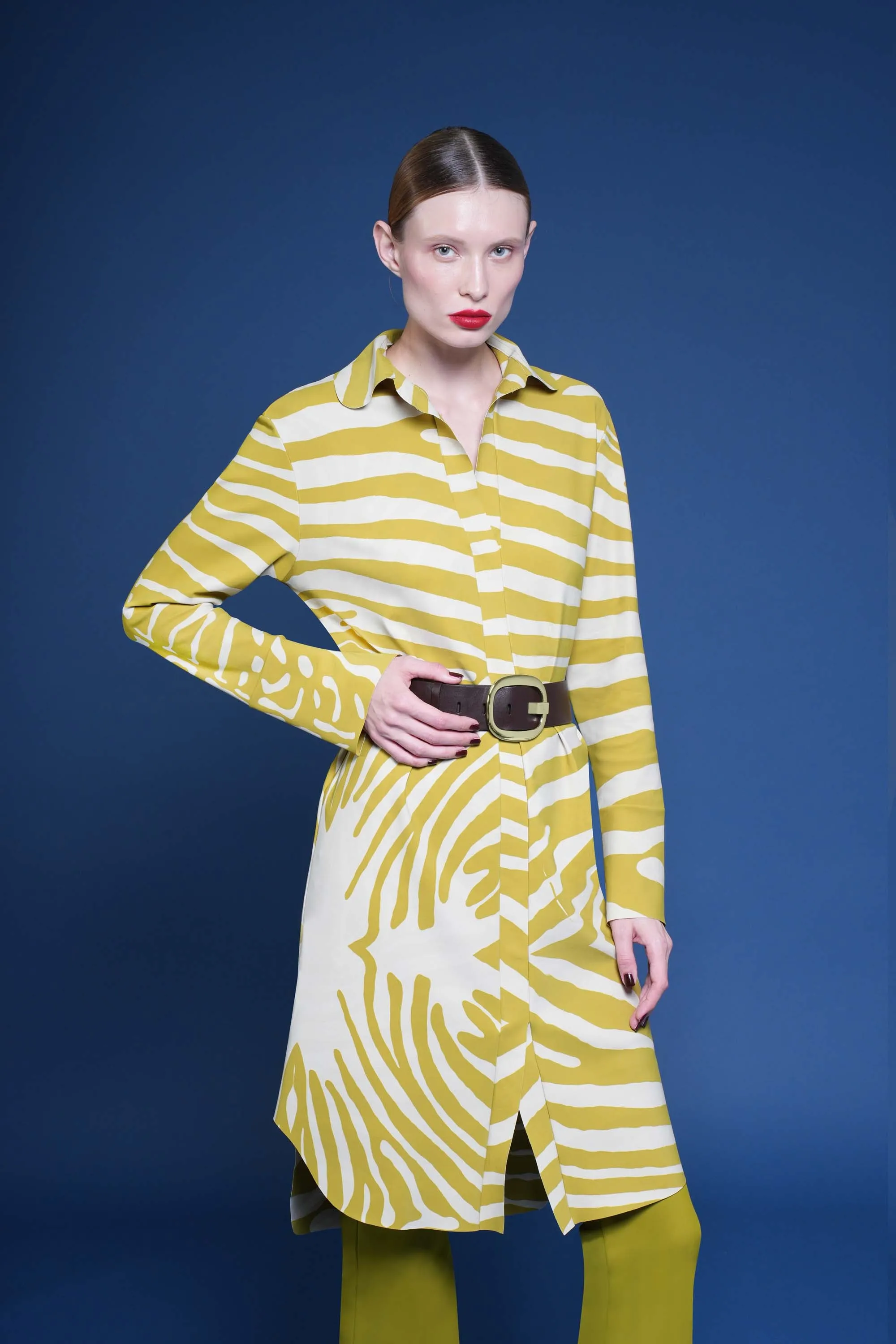 LEATHER BELT WITH METALLIC BUCKLE sold by Chiara Boni product image thumbnail 3