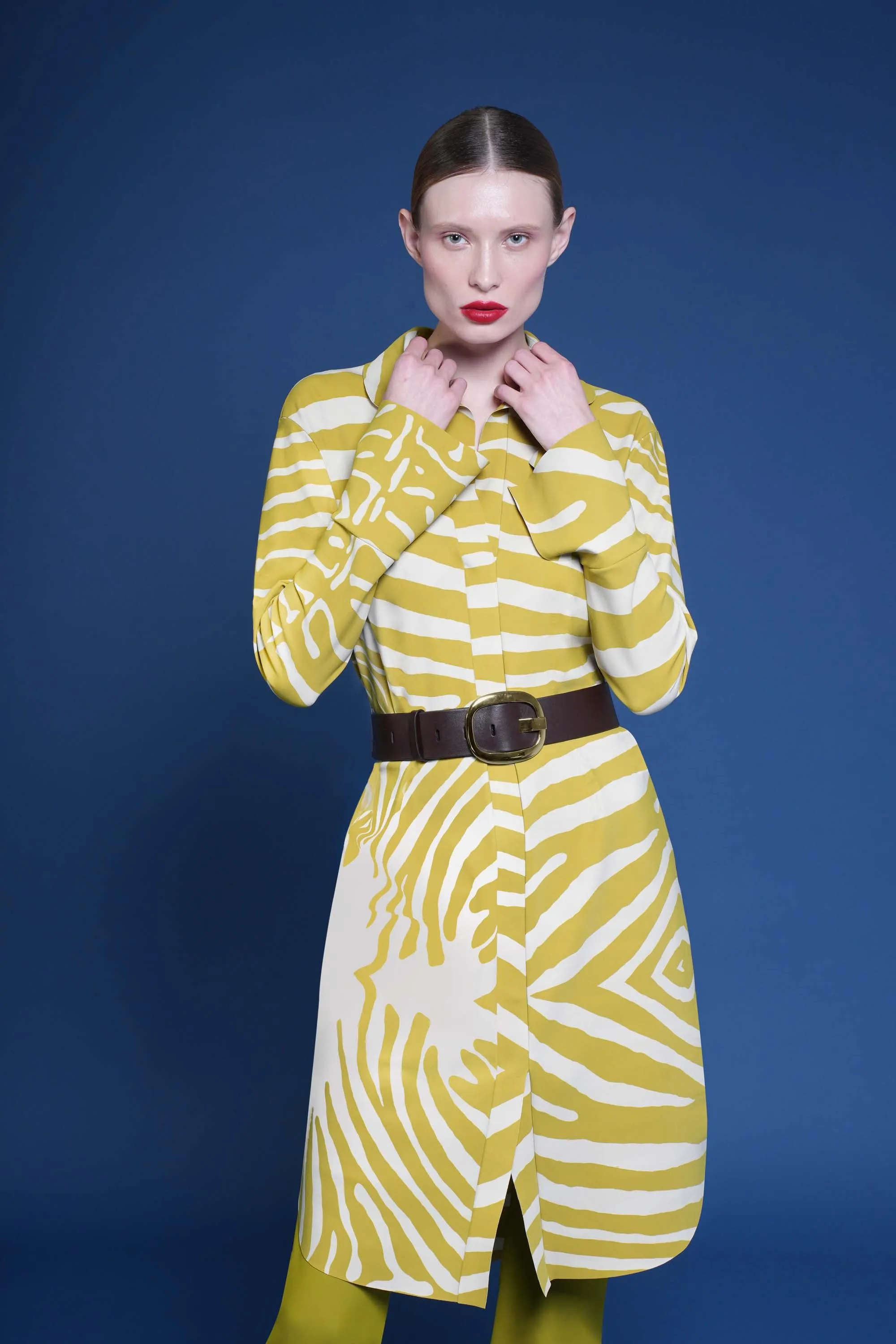 LEATHER BELT WITH METALLIC BUCKLE sold by Chiara Boni