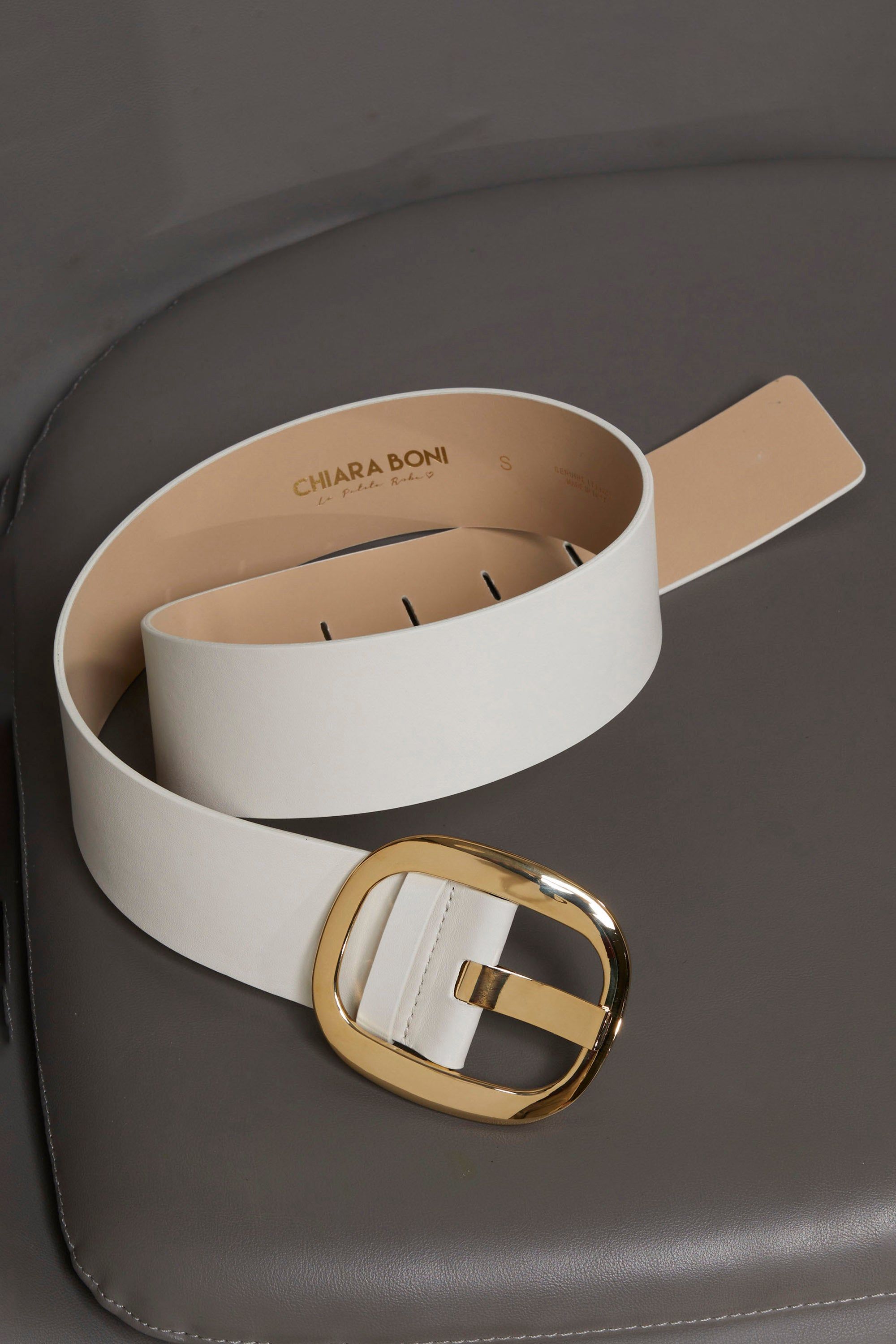 LEATHER BELT WITH METALLIC BUCKLE sold by Chiara Boni product image thumbnail 3