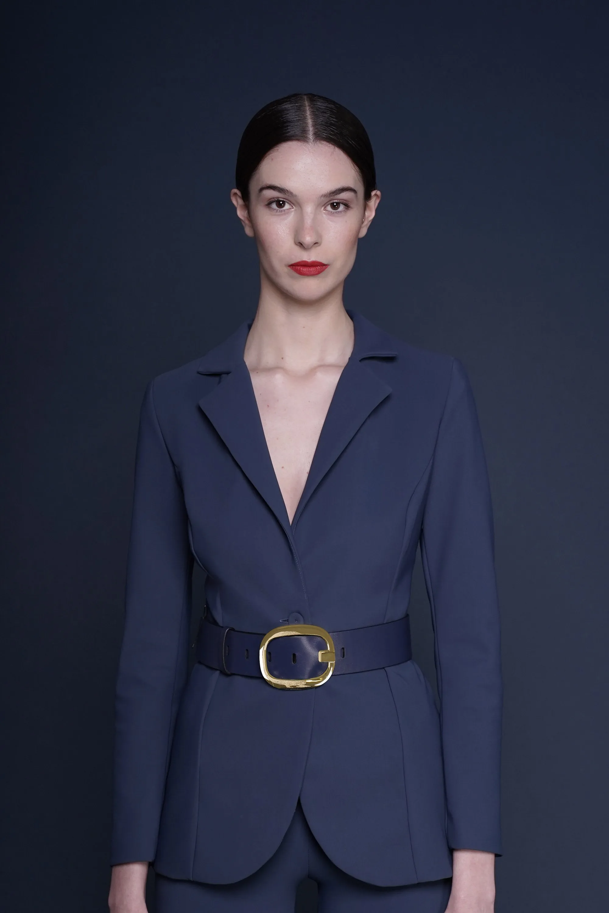 LEATHER BELT WITH METALLIC BUCKLE sold by Chiara Boni