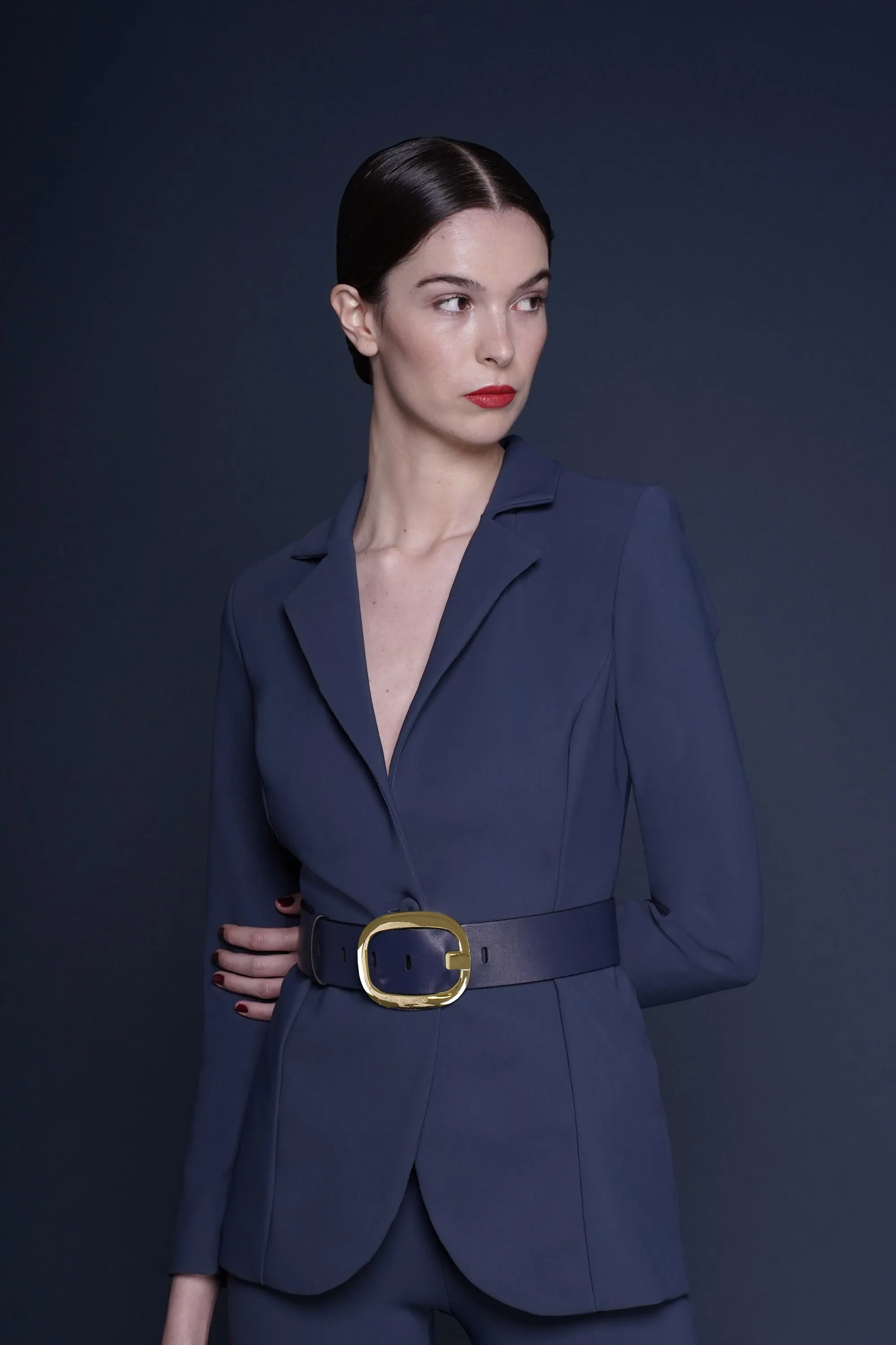 LEATHER BELT WITH METALLIC BUCKLE sold by Chiara Boni product image thumbnail 3