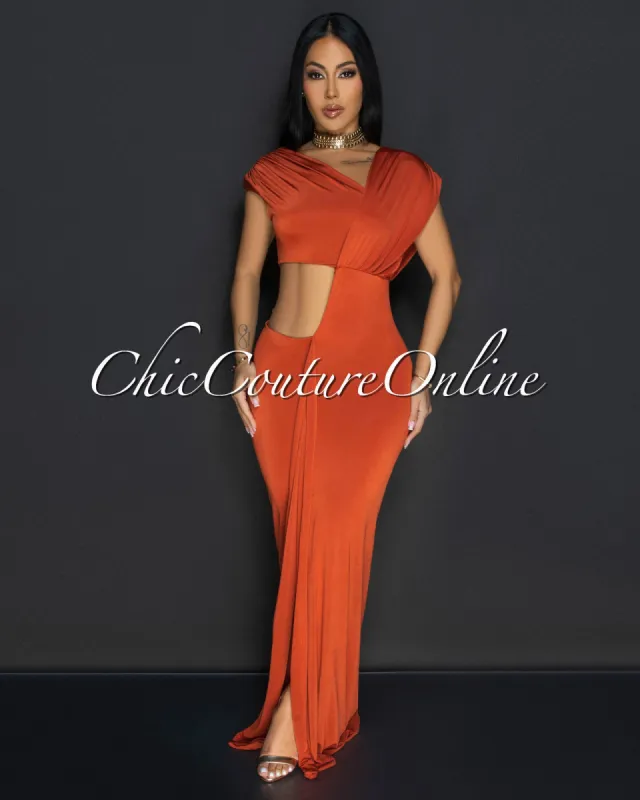 Violi Rust Off Shoulder Cut Out Maxi Dress (SHIPS 1/18/25) sold by Chic Couture