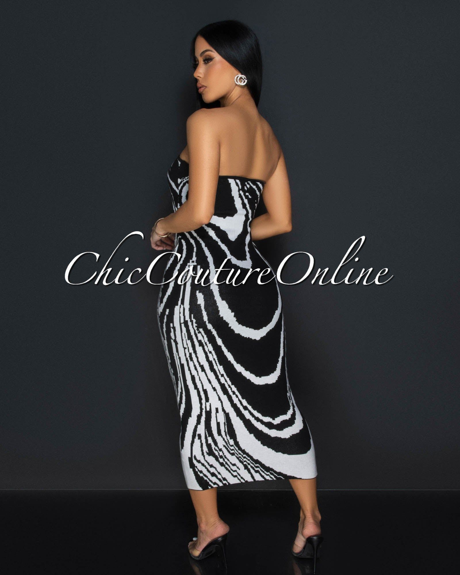 Valonia Black White Print Cut-Out Tube Midi Dress sold by Chic Couture product image thumbnail 3