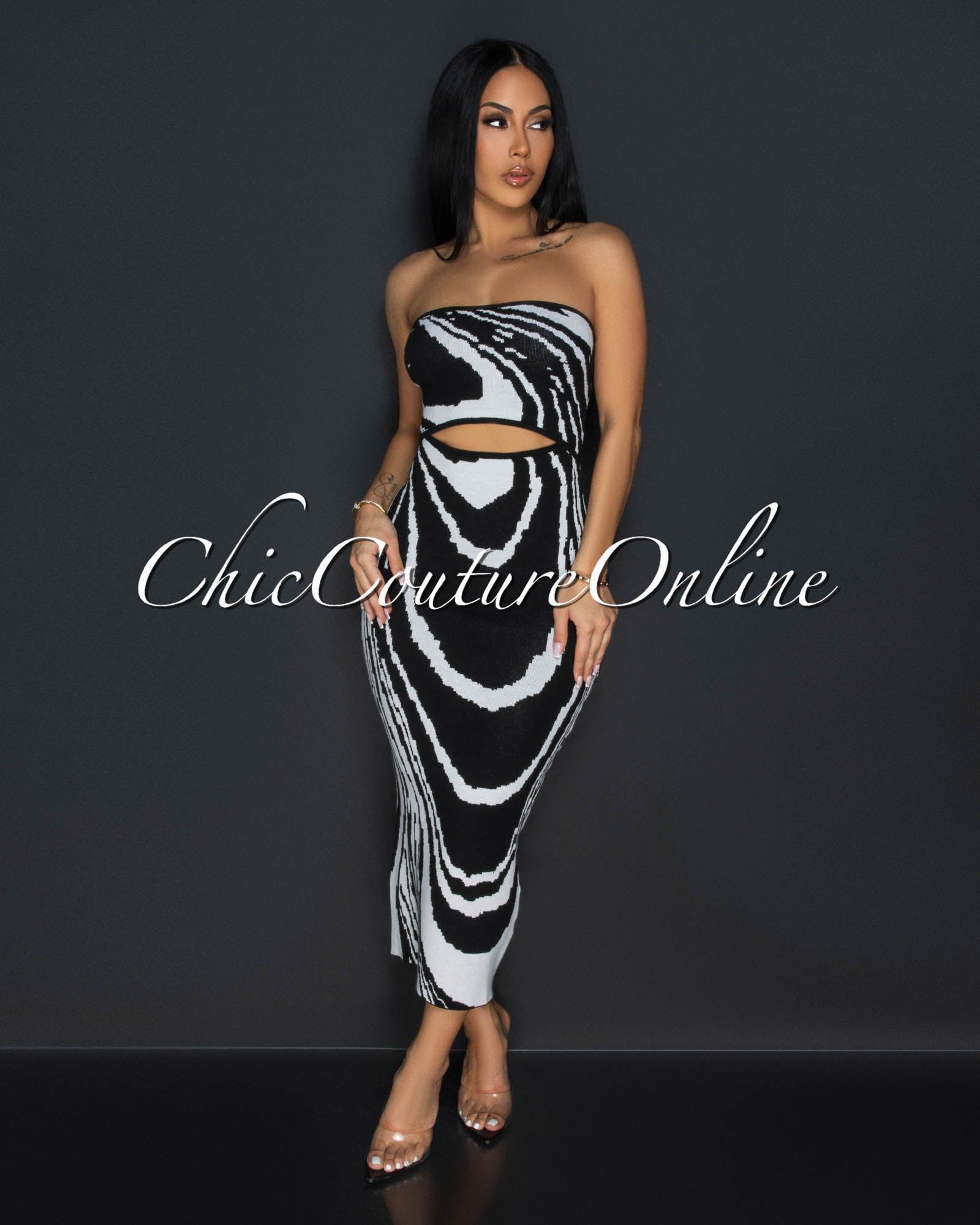 Valonia Black White Print Cut-Out Tube Midi Dress sold by Chic Couture product image thumbnail 2