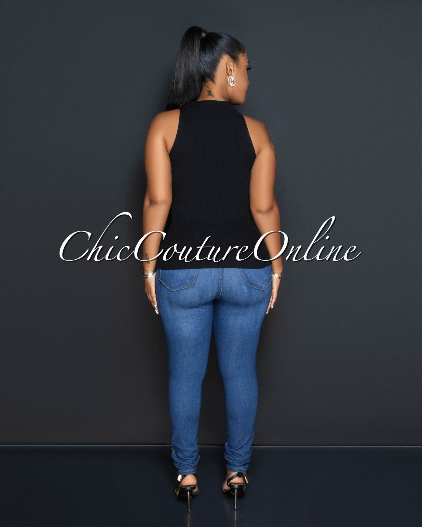 Tawana Black Front Cut-Out Ribbed Top sold by Chic Couture product image thumbnail 4