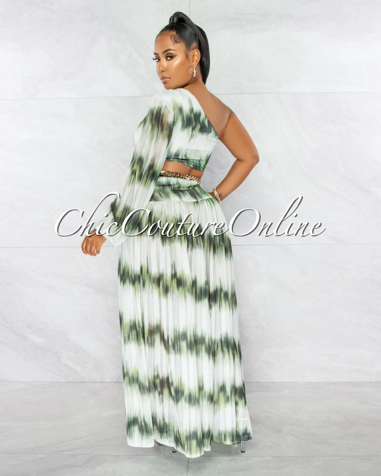 *Roxanne Green White Gold Shimmer Chain Belt Cut-Out Maxi Dress sold by Chic Couture product image thumbnail 4