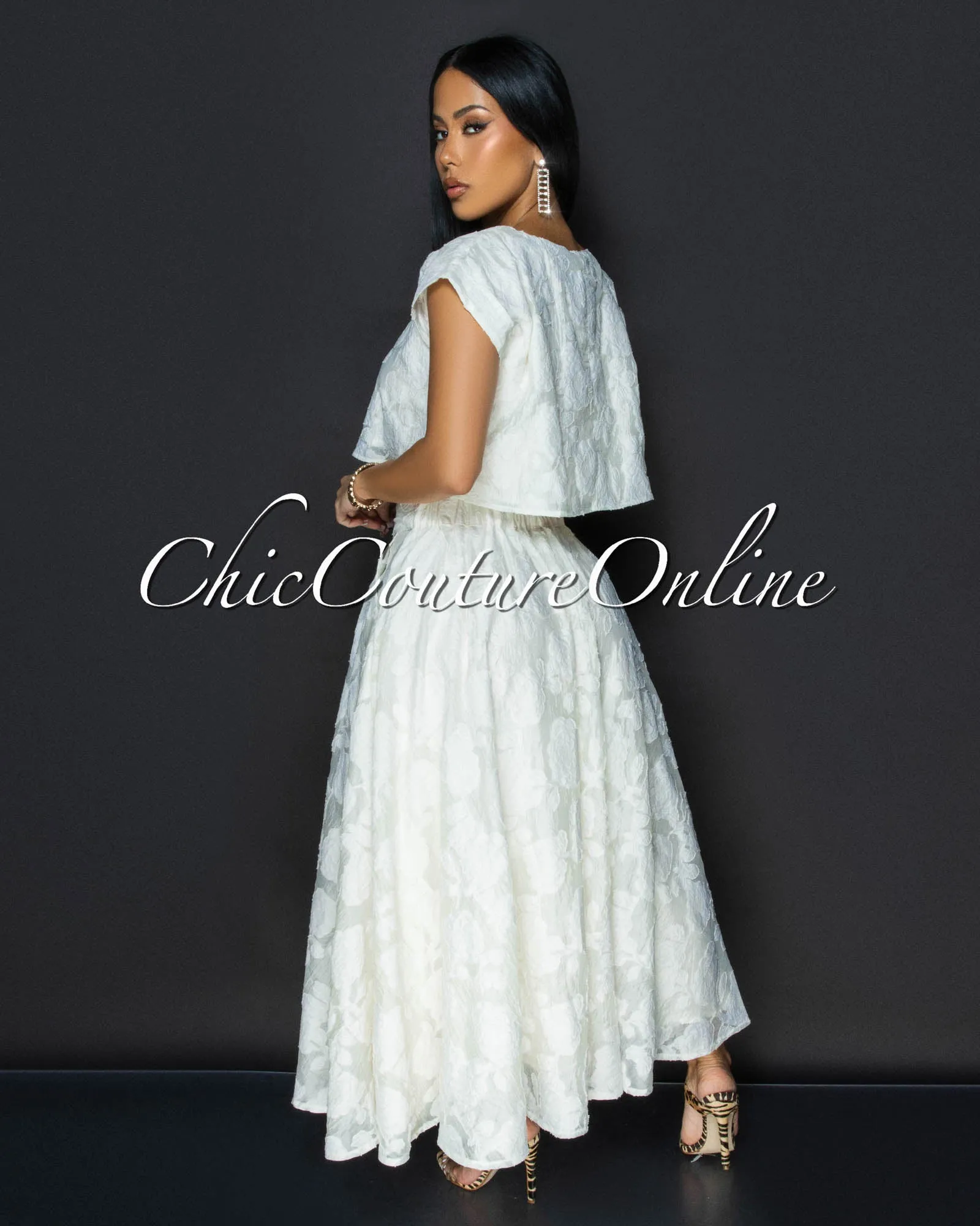 Desideria Cream Textured Crop Top & Maxi Skirt Set sold by Chic Couture product image thumbnail 4