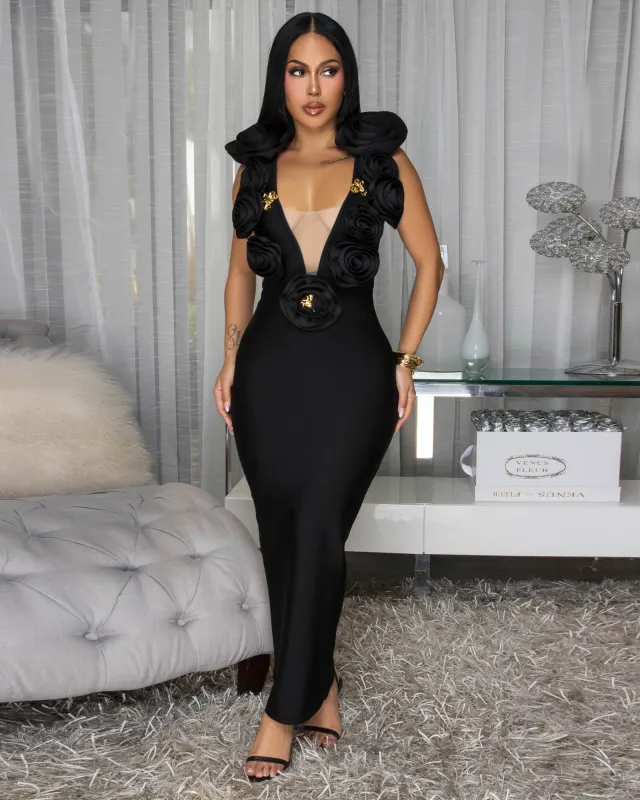 Jacara Black 3D Flowers Bandage Maxi Dress (9/2025) sold by Chic Couture