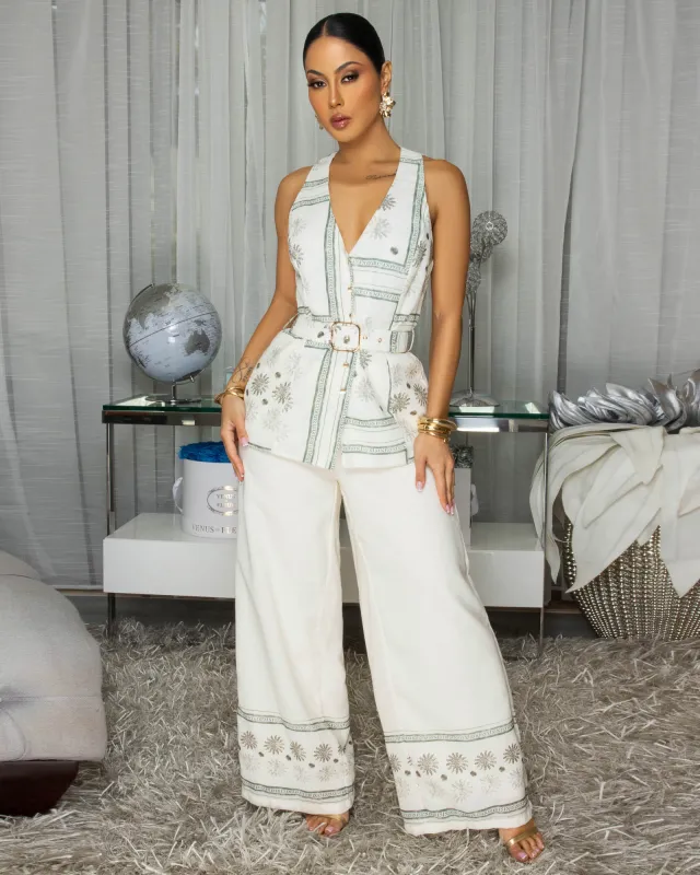 Malia Cream Printed Gold Button Top & Capri Set made by Chic Couture