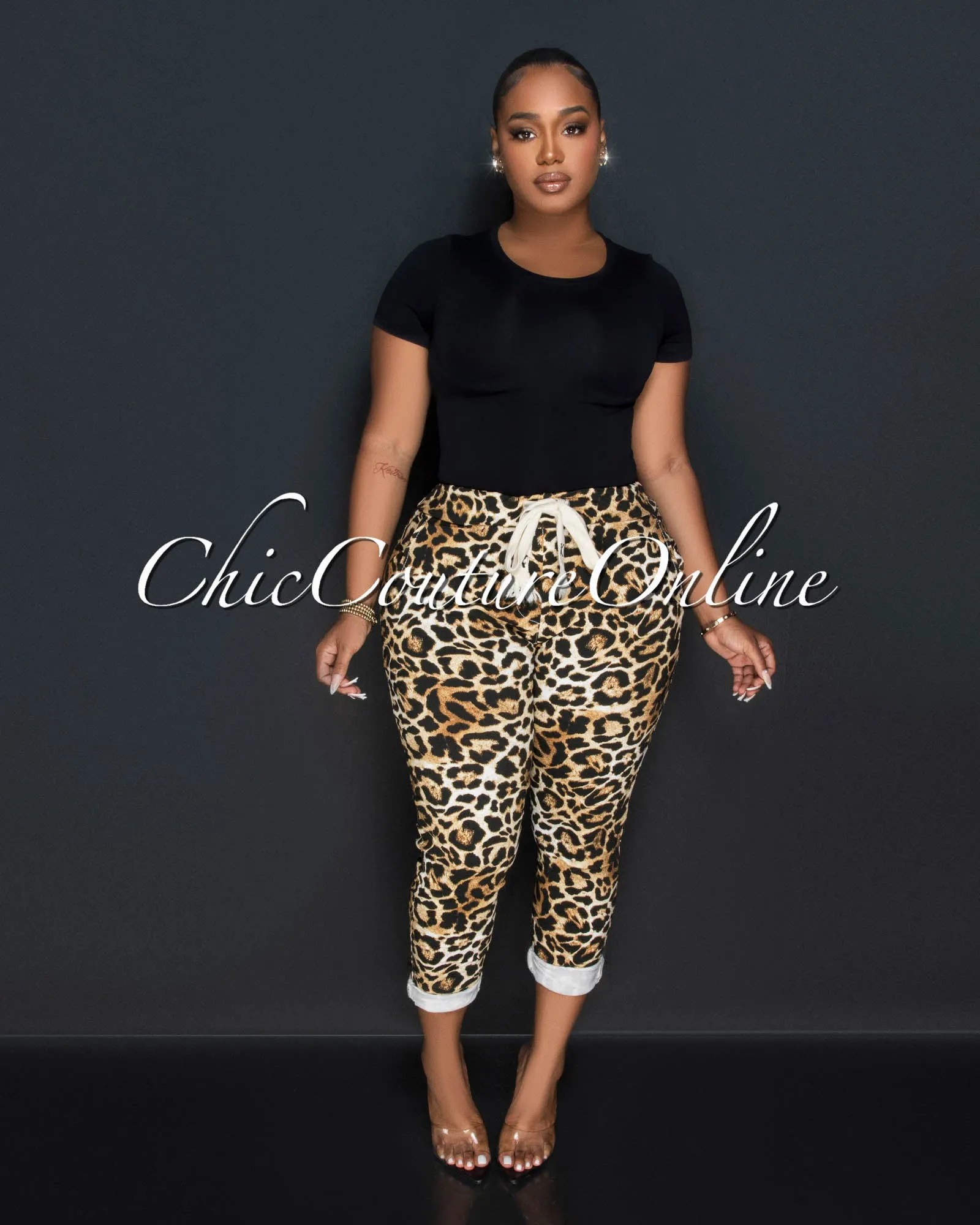 Lona Black Round Neck Crop Top sold by Chic Couture product image thumbnail 2