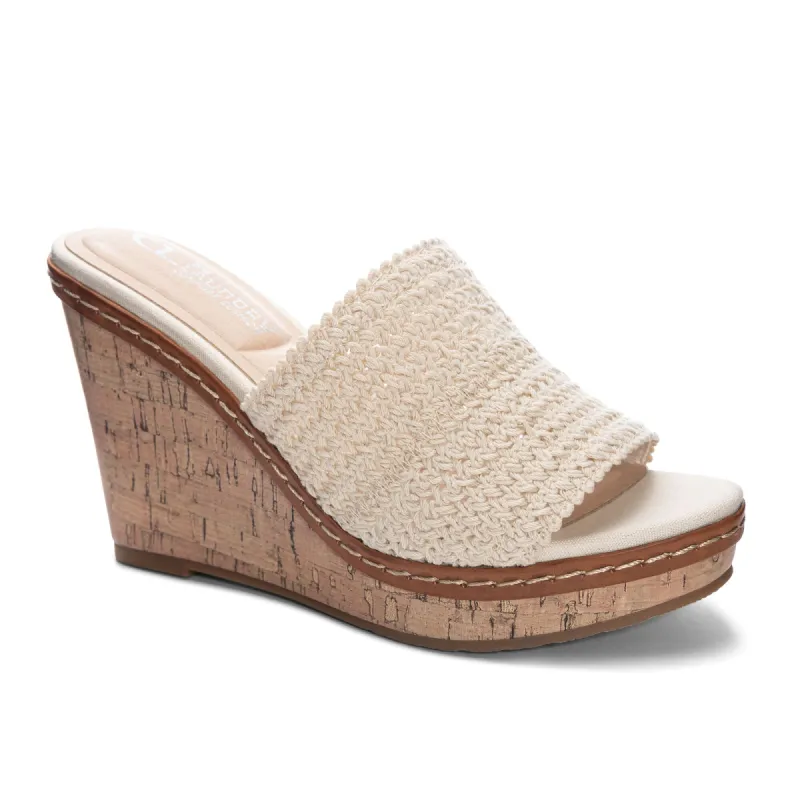 Beginning Casual Wedge made by Chinese Laundry
