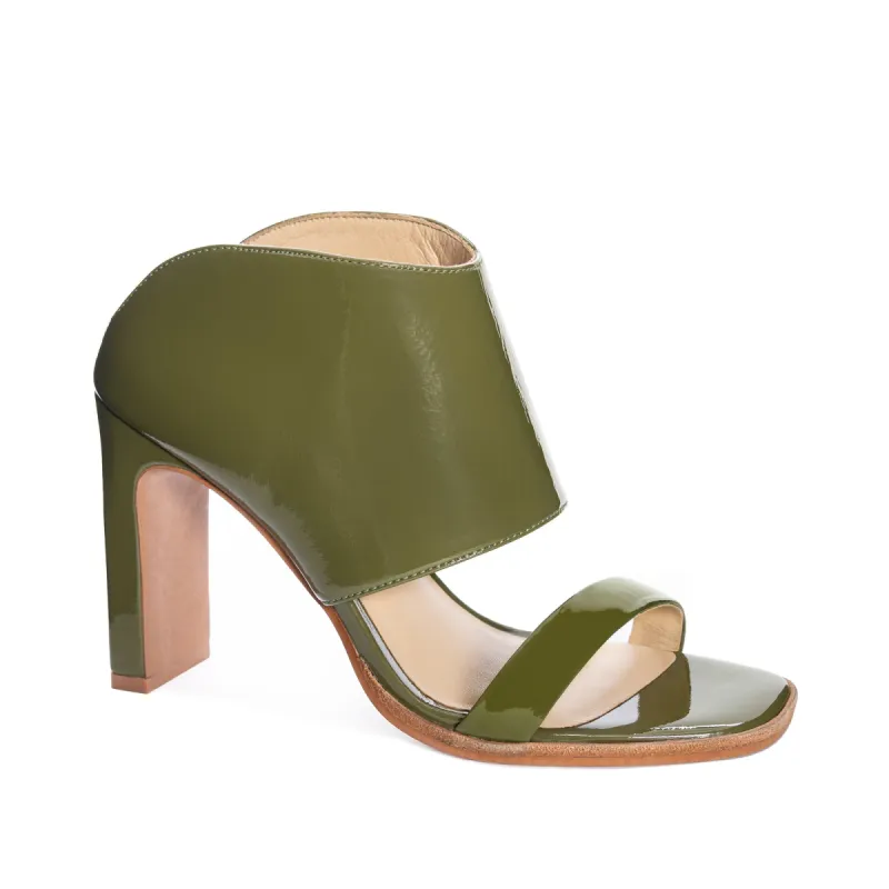 Linx Slide Sandal sold by Chinese Laundry