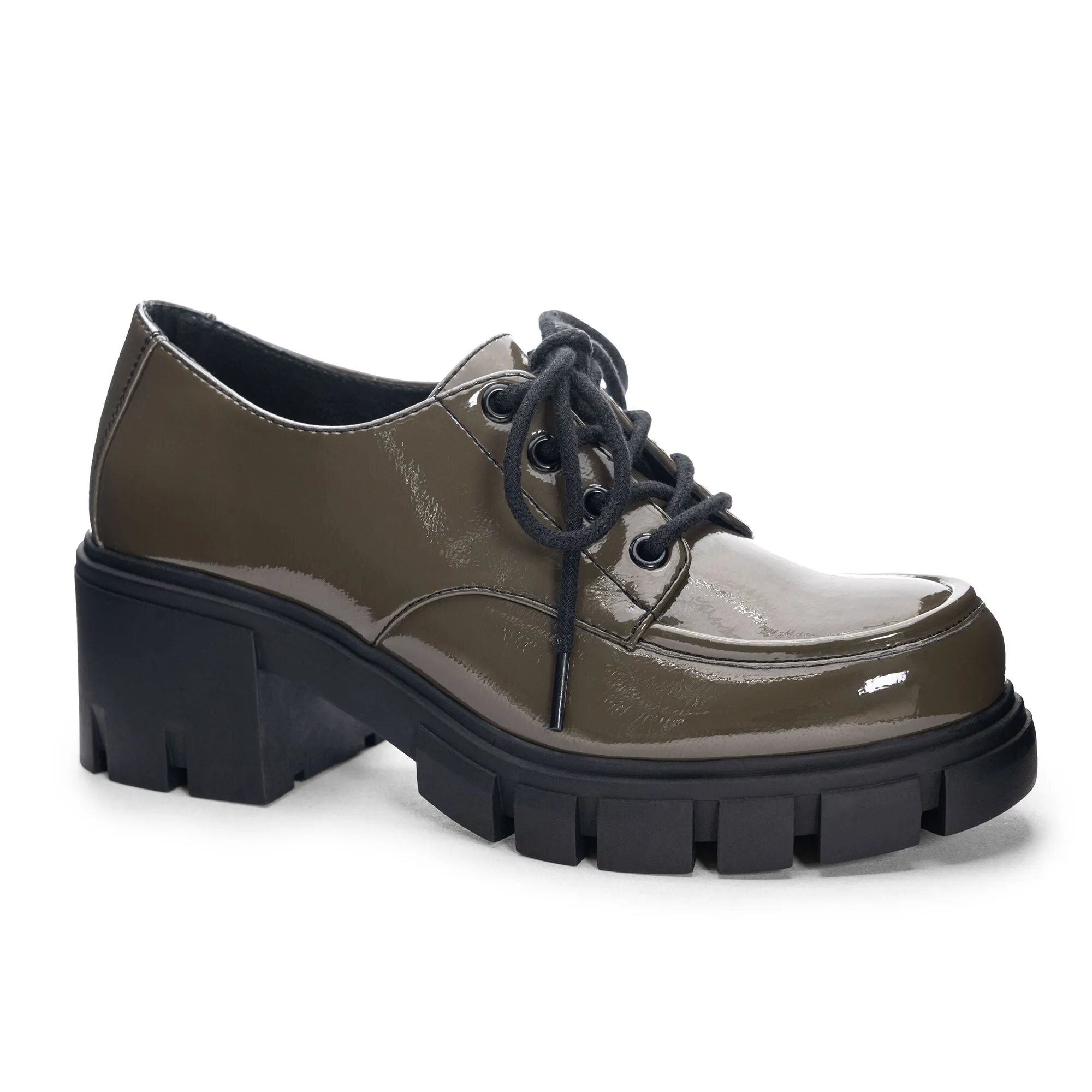 Noyz Oxford sold by Chinese Laundry