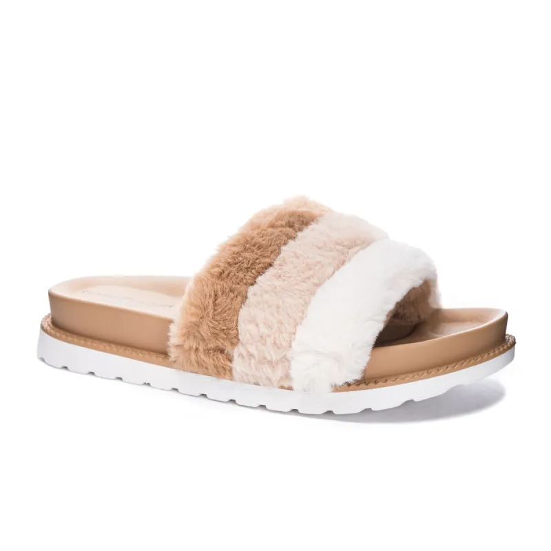 Treat Soft Casual Slide sold by Chinese Laundry