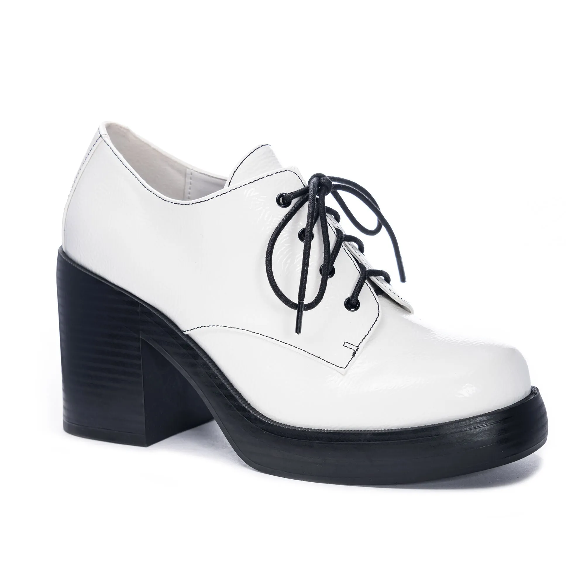 Gatsby Oxford sold by Chinese Laundry