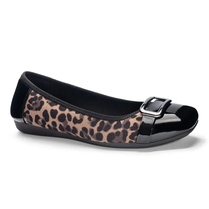 Korina Leopard Flat sold by Chinese Laundry