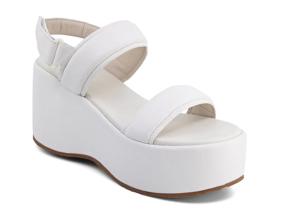 Kande sold by Chocolat Blu