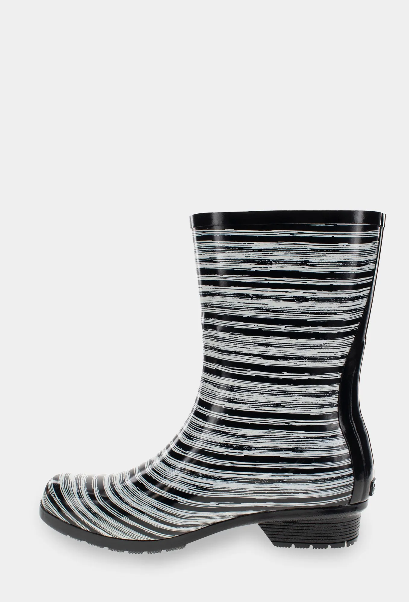Gloss Drybrush Mid Rain Boot - Black sold by chooka product image thumbnail 4