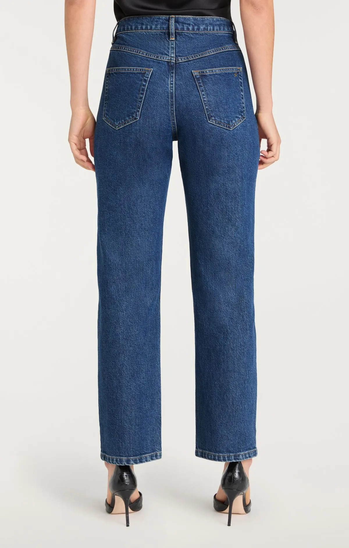 Tommy Jeans sold by cinq a sept product image thumbnail 4