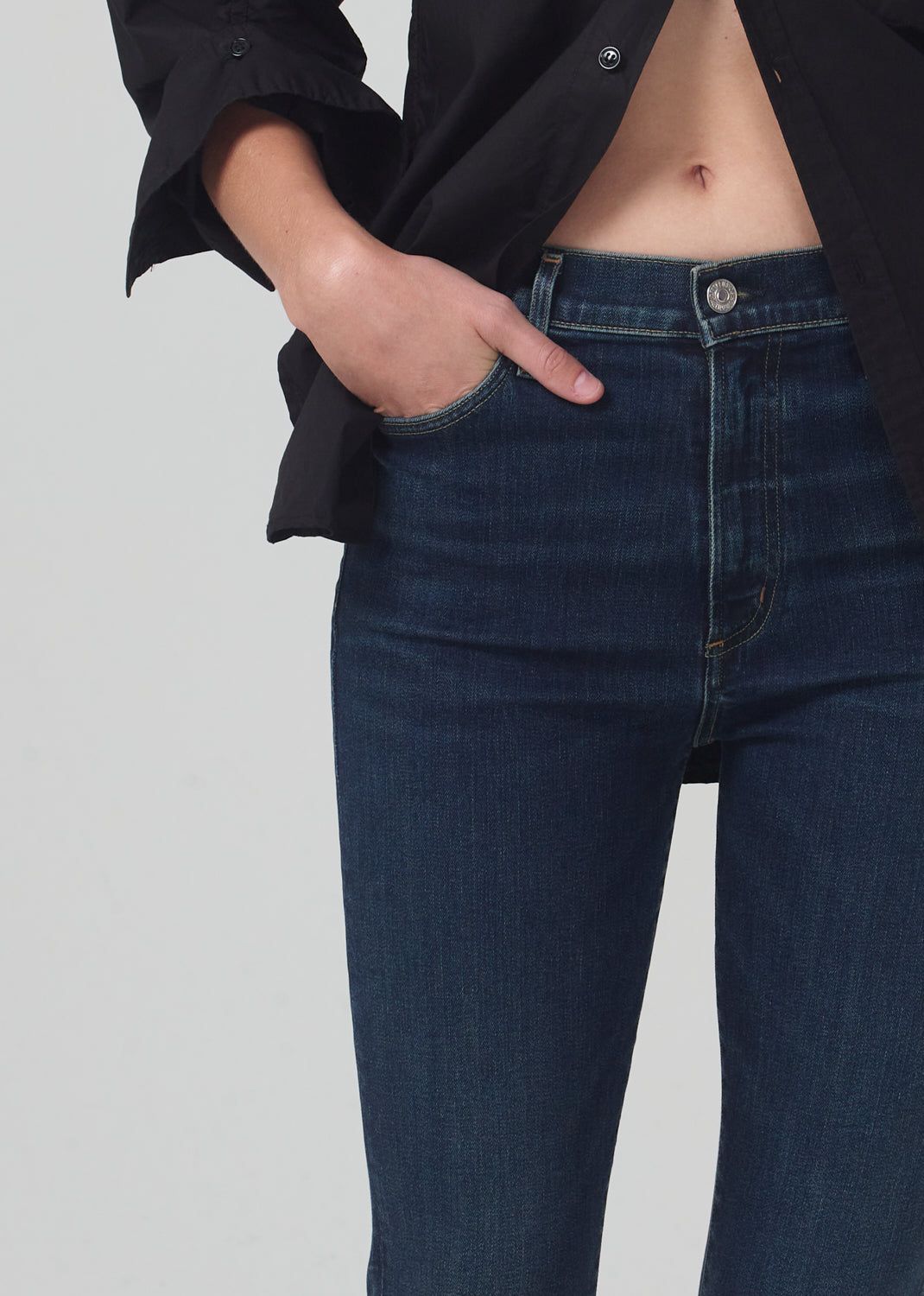 Olivia High Rise Slim 29" in Deep Dive sold by Citizens Of Humanity product image thumbnail 5