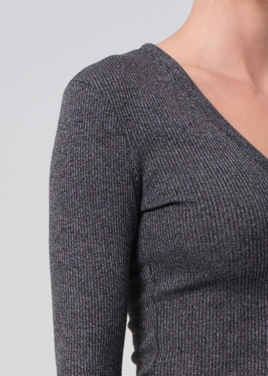 Emma V-Neck in Black sold by Citizens Of Humanity product image thumbnail 4