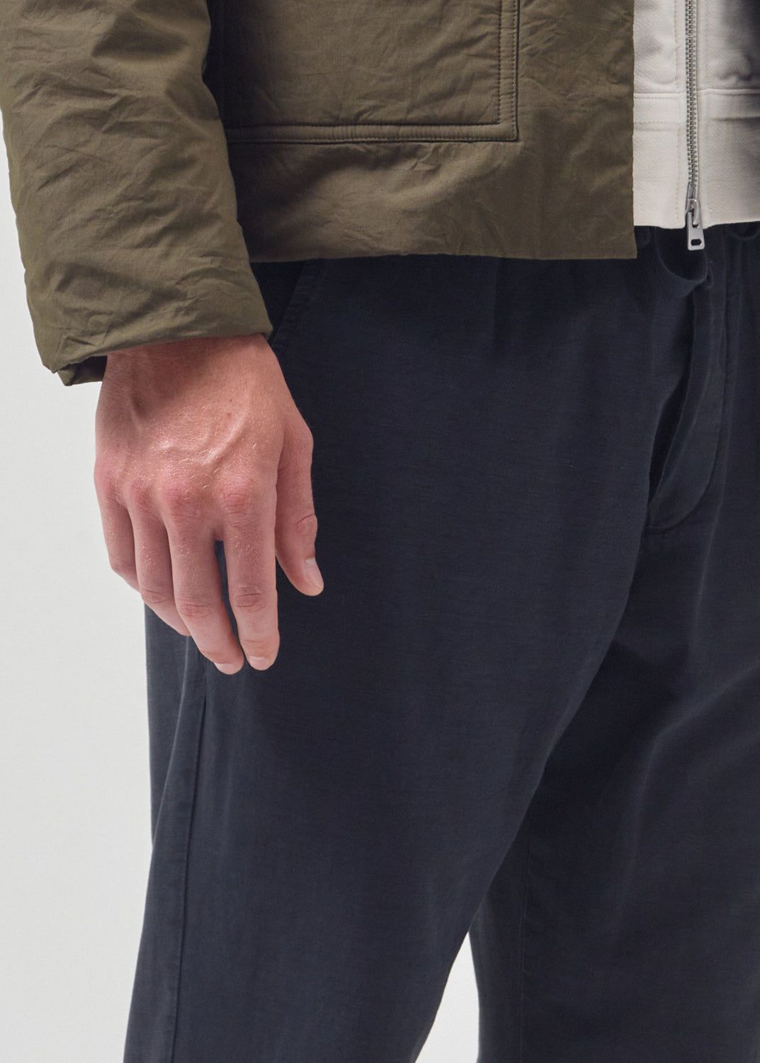 Delon Easy Pant in Washed Black sold by Citizens Of Humanity product image thumbnail 4