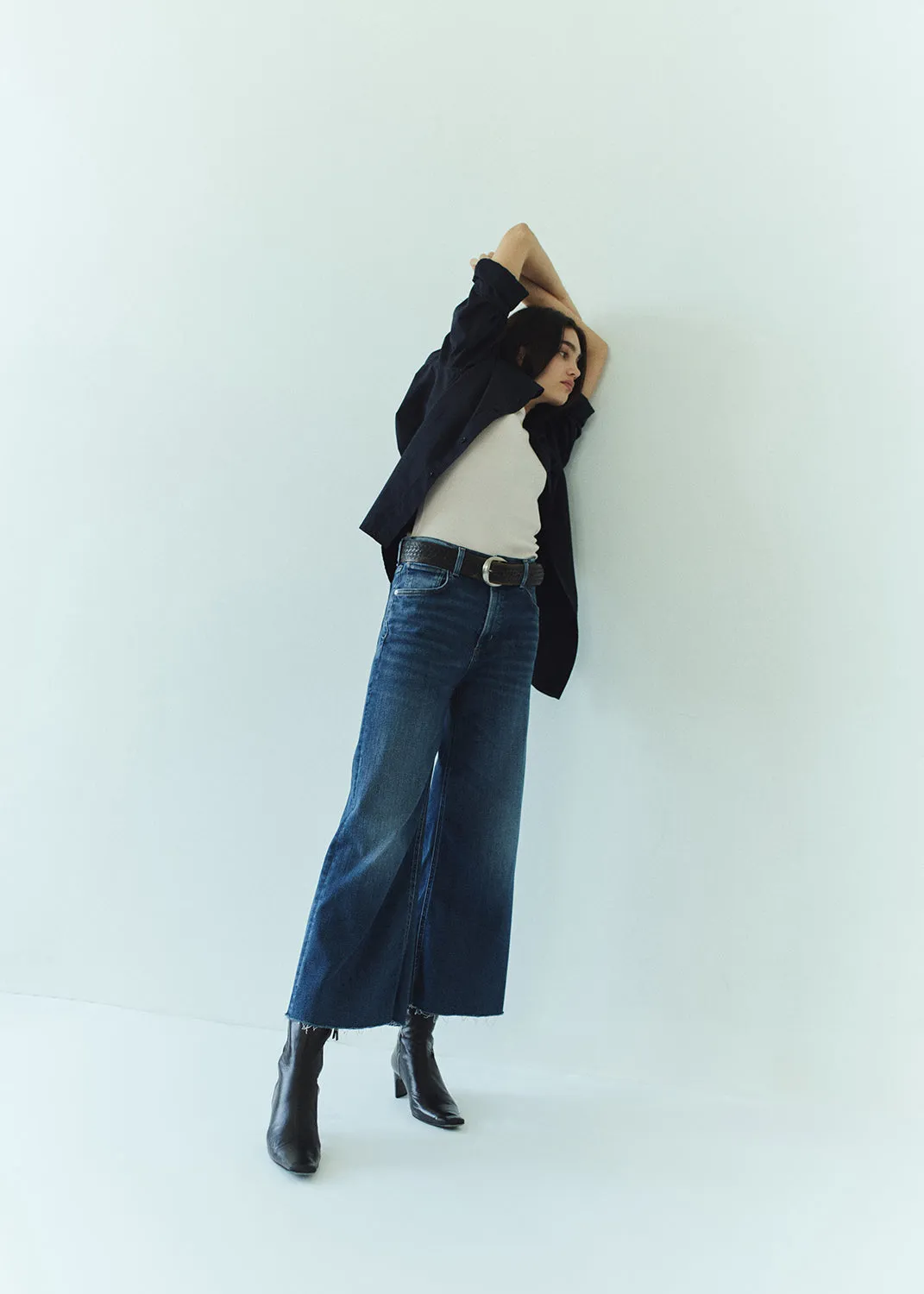 Lyra Wide Leg Crop Raw Hem in Ambry sold by Citizens Of Humanity product image thumbnail 2