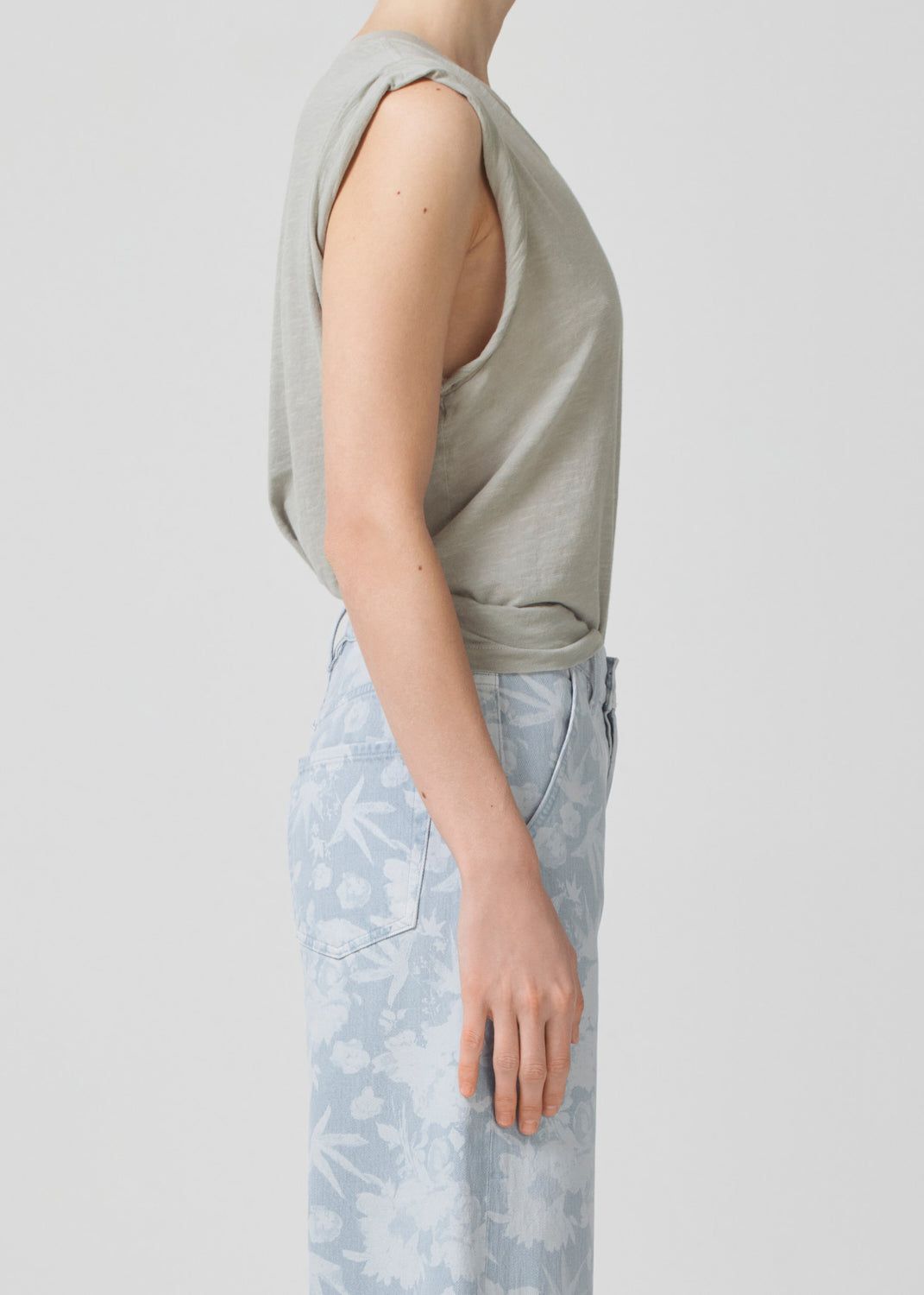 Kelsey Roll Sleeve Tee in Andes sold by Citizens Of Humanity product image thumbnail 4