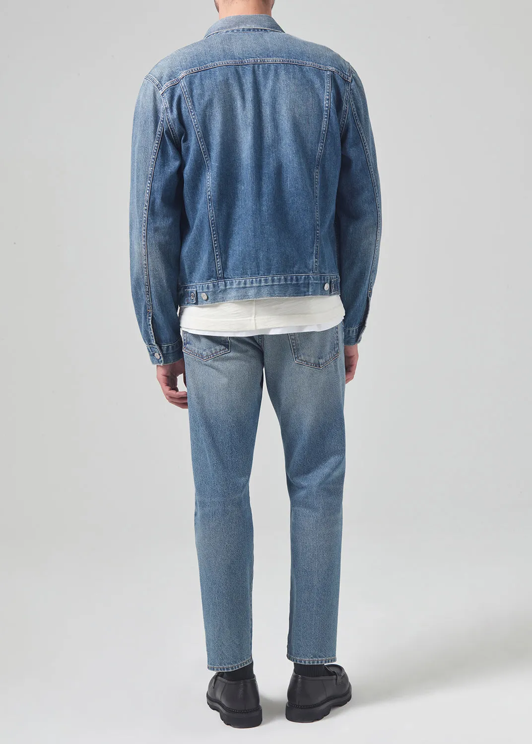 Finn Relaxed Taper Archive in Dando sold by Citizens Of Humanity product image thumbnail 3