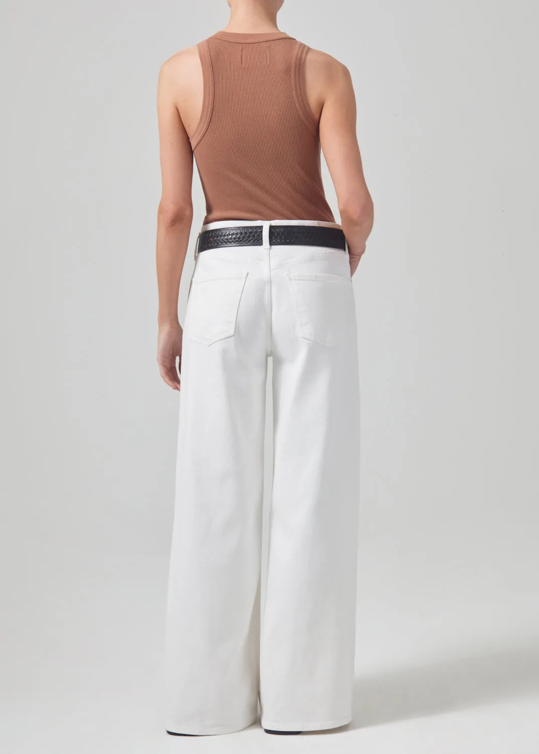 Loli Mid Rise Baggy in Blanco sold by Citizens Of Humanity product image thumbnail 2