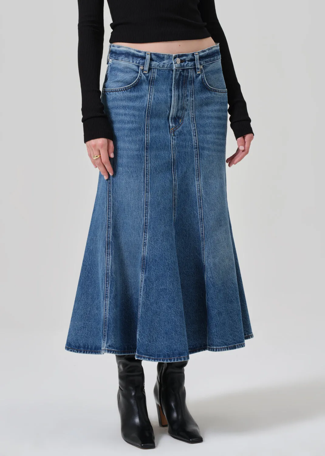 Riva Seamed Skirt in Ferrara sold by Citizens Of Humanity product image thumbnail 4