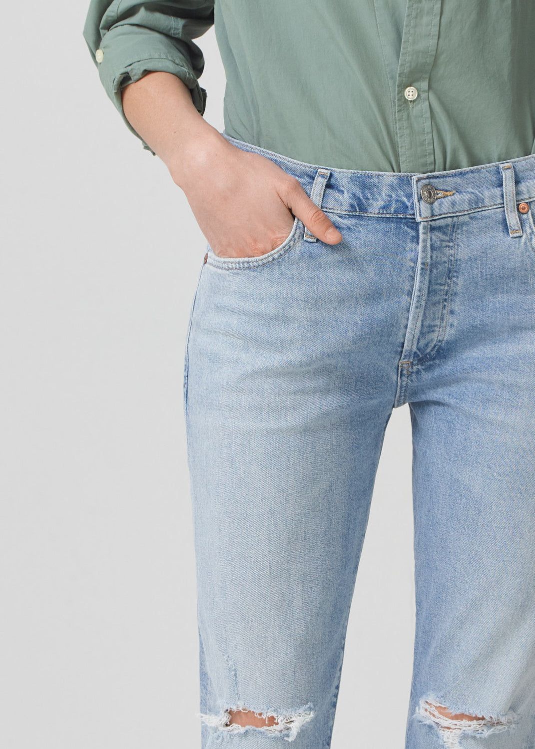 Emerson Slim Boyfriend 27" in Ice Pop sold by Citizens Of Humanity product image thumbnail 5