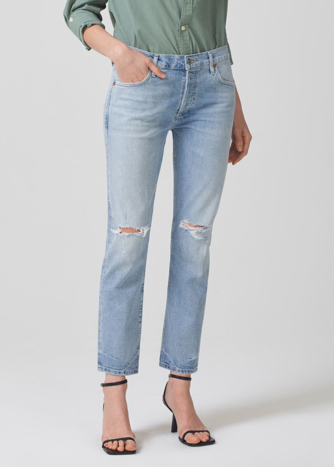 Emerson Slim Boyfriend 27" in Ice Pop sold by Citizens Of Humanity product image thumbnail 4